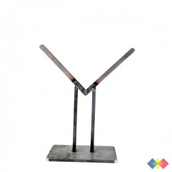 Présentoir métallique en V